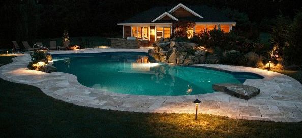 Destination Pool and Pool House (Long Island/NY):