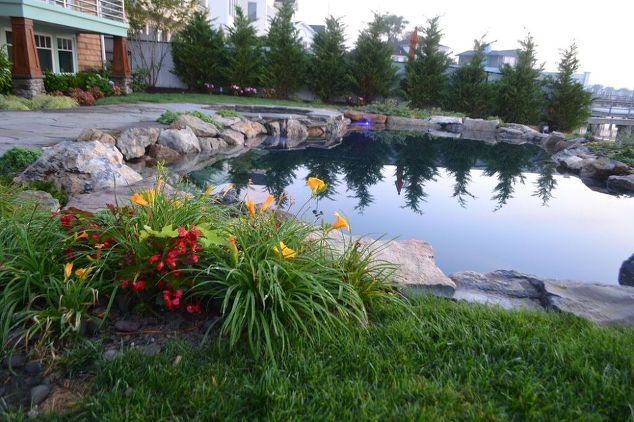 Adirondack-style Pool: