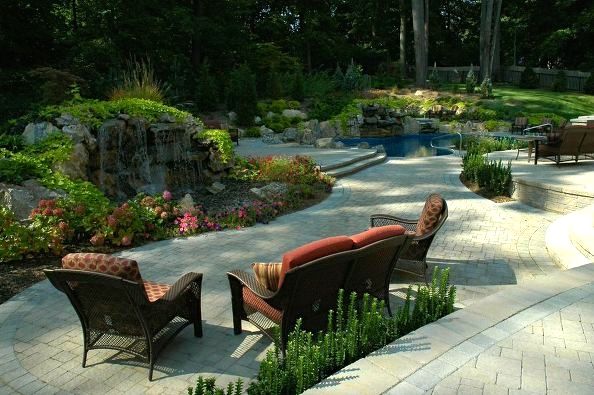 Mixing Softscapes with Hardscapes: