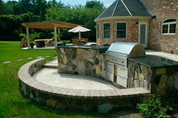Stone Veneered Custom Bar/Barbecue Center: 