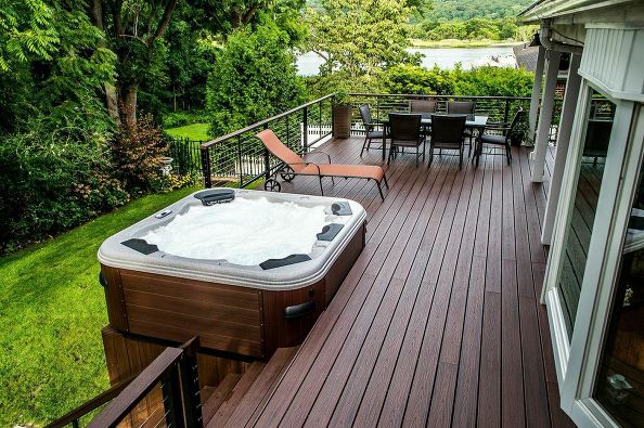 Decks and Hot Tub (Centerport/NY): We matched the hot tub platform boards to the Trex “Lava Rock” Transend decking for a harmonious look to it all.