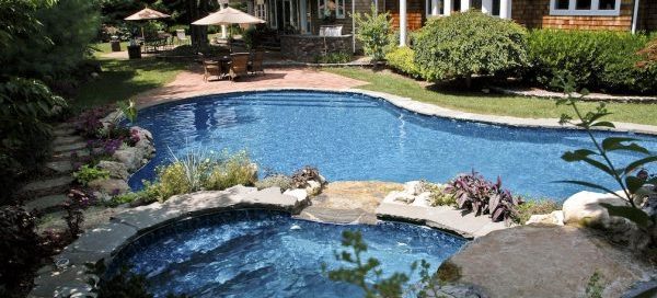 Pool and Spa Design: